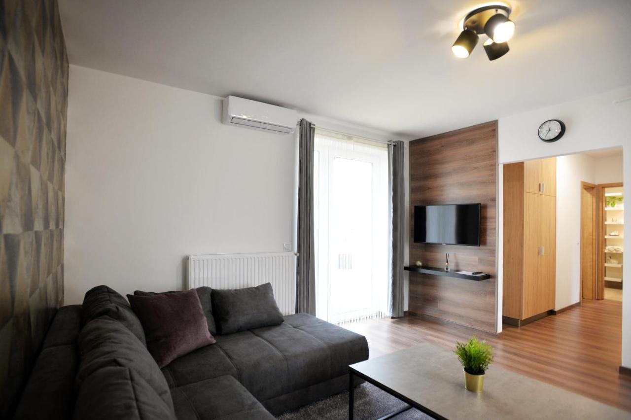 One Luxury Suites Eger Exteriér fotografie
