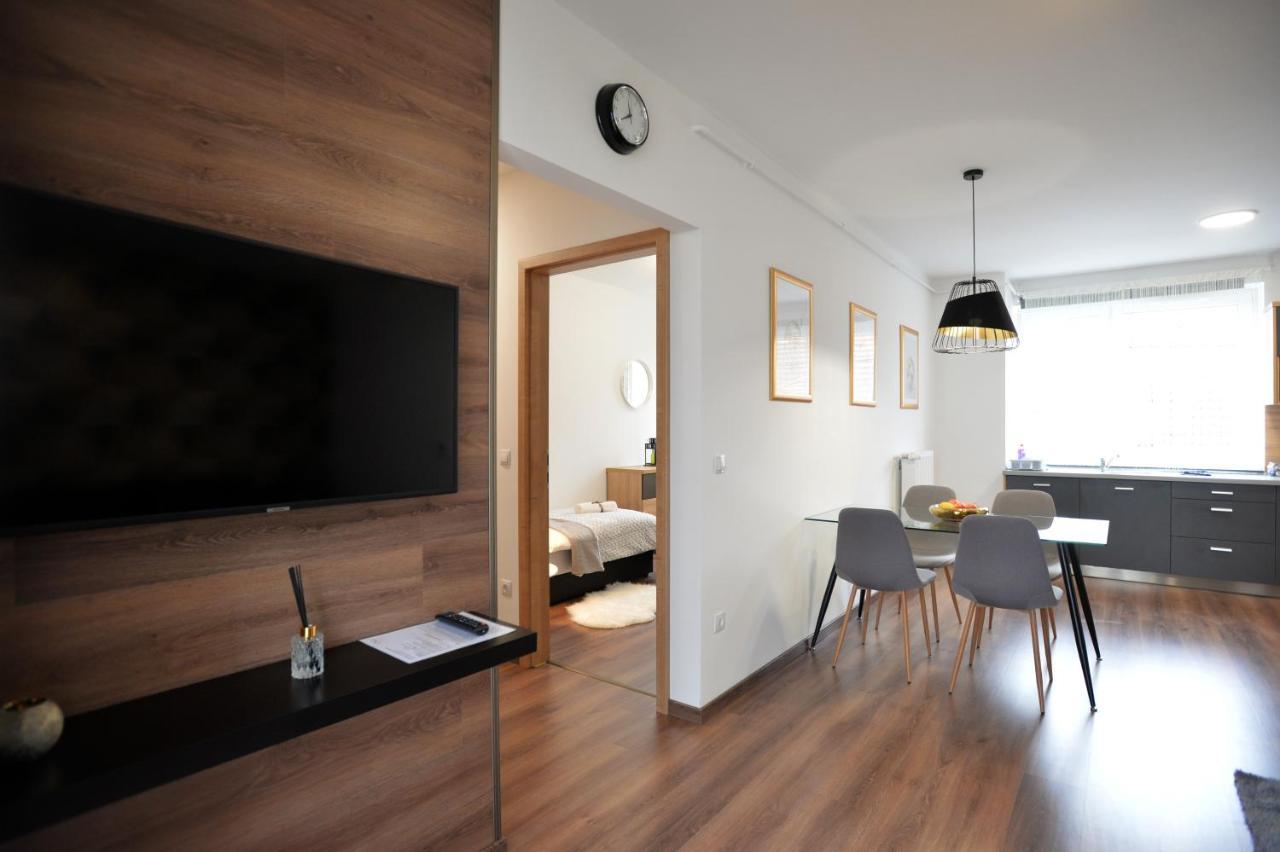 One Luxury Suites Eger Exteriér fotografie